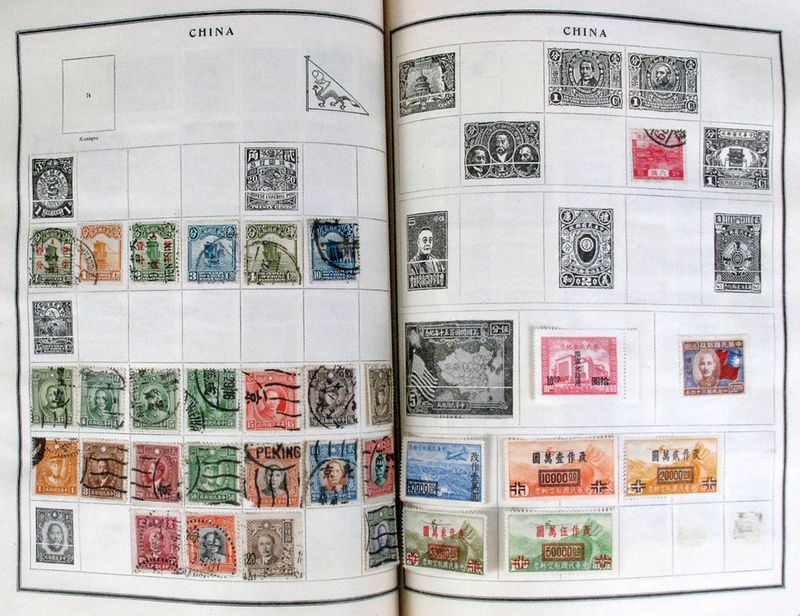 Filling Stamp Books With S&H Green Stamps