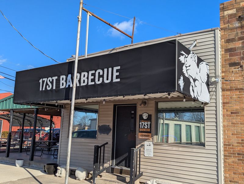 17th Street Barbecue (Murphysboro & Marion)