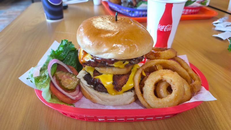 Slackers Burger Joint - Torrey