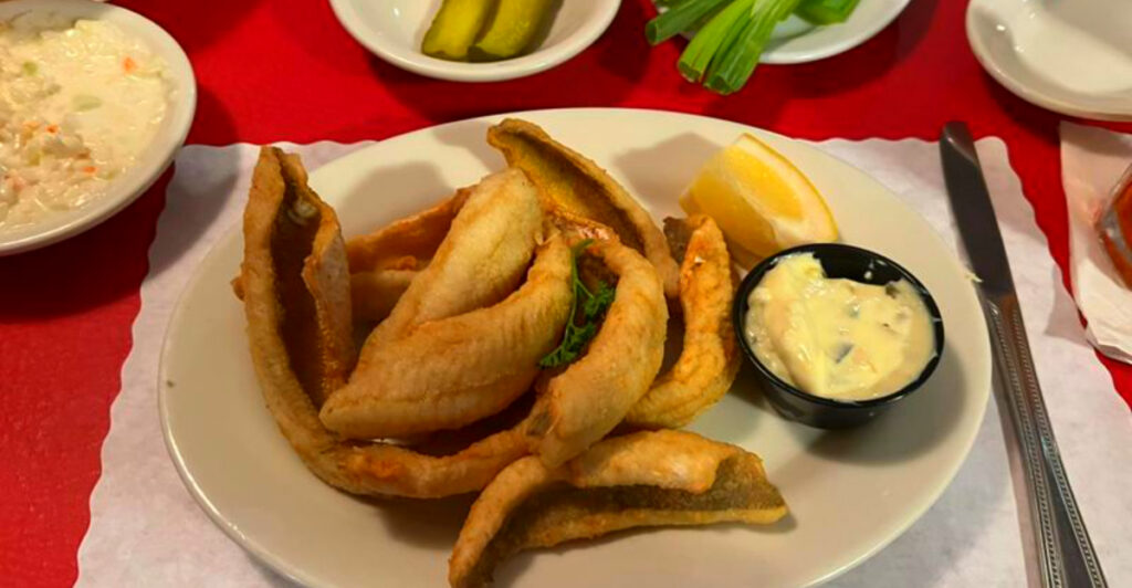 The Wisconsin Supper Club Still Doing Friday Fish Frys the Right Way
