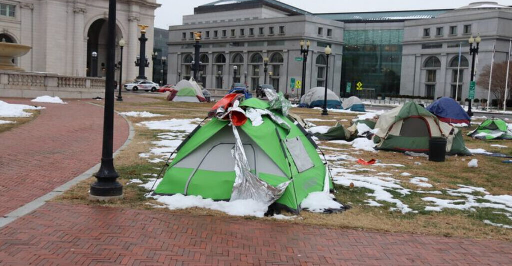 These 15 U.S. Cities Have the Highest Homelessness Rates, According to HUD