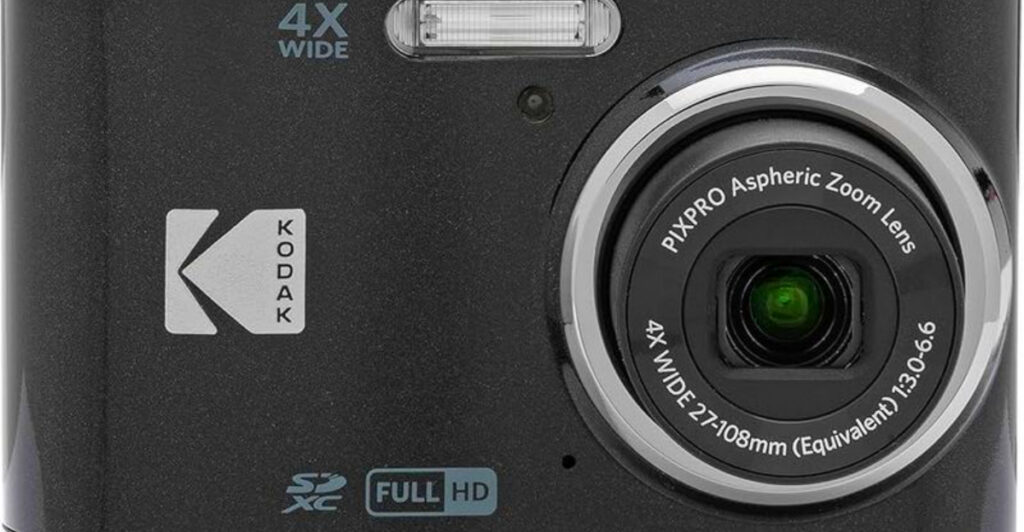 These Are the 11 Digital Cameras Everyone Is Buying on Amazon in 2025