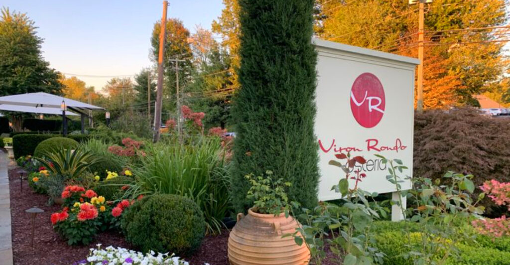 This Connecticut Spot Offers Lamb Chops So Good They’ll Make Your Mouth Water