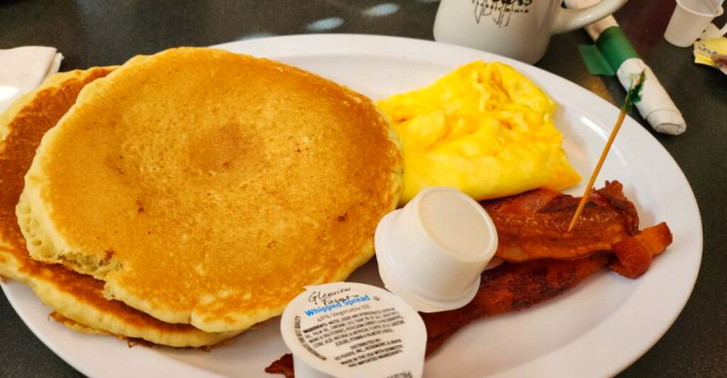 This Missouri Eatery Is Famous for Serving Up Old-School Flavor Seniors Remember Fondly