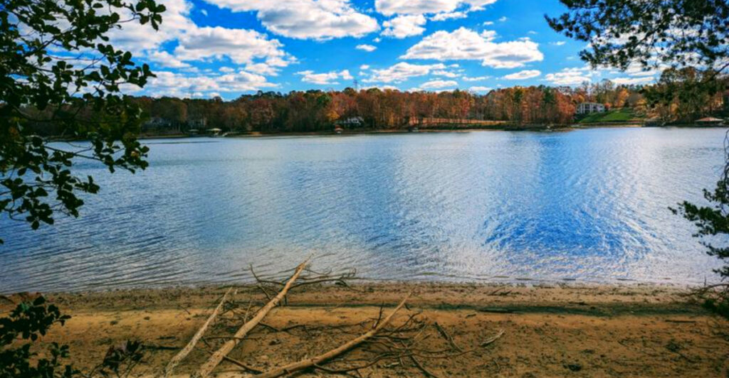 This North Carolina State Park Turns Every Visit Into a Lakeside Escape