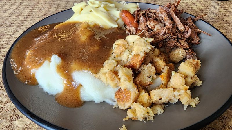 Classic Amish Buffet Experience