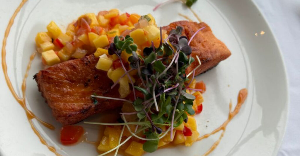 This Pittsburgh, Pennsylvania Seafood Spot Is Becoming a Must-Try for Food Lovers