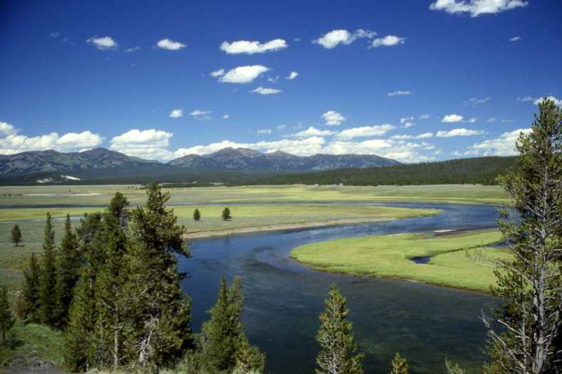 Why the Yellowstone Keeps Moving