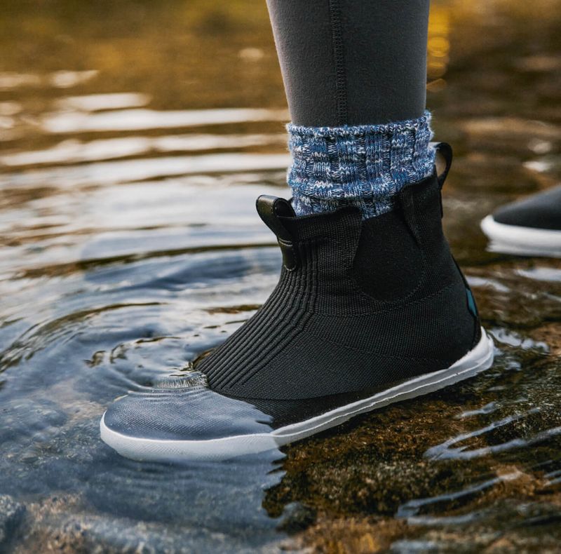 Vessi Weekend Chelsea (women; waterproof)