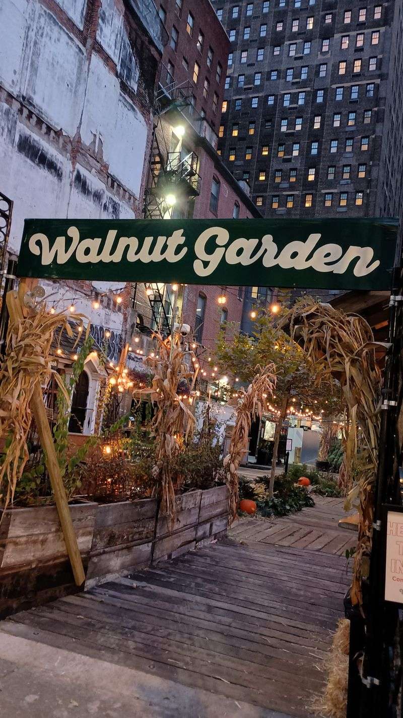 Walnut Garden - Philadelphia
