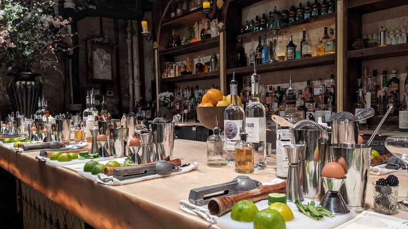 Apothéke – Chinatown