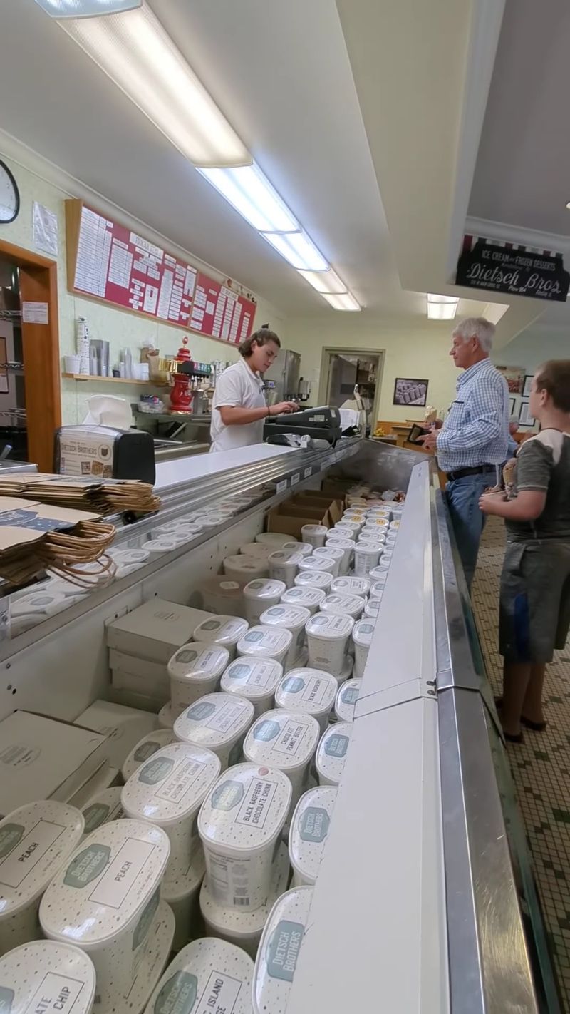 Friendly Counter Service