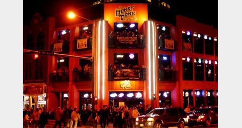 Bar-Hop the Honky Tonks on Lower Broadway (Nashville)