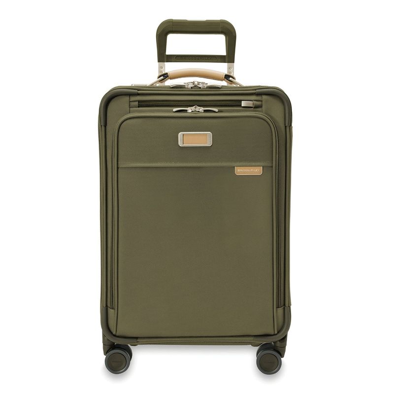 Briggs & Riley Baseline Essential 22 Inch Carry-On Spinner