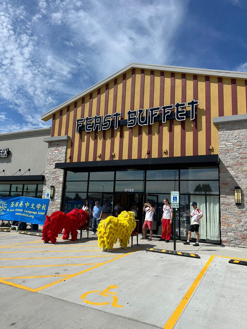 Feast Buffet — Springfield, IL