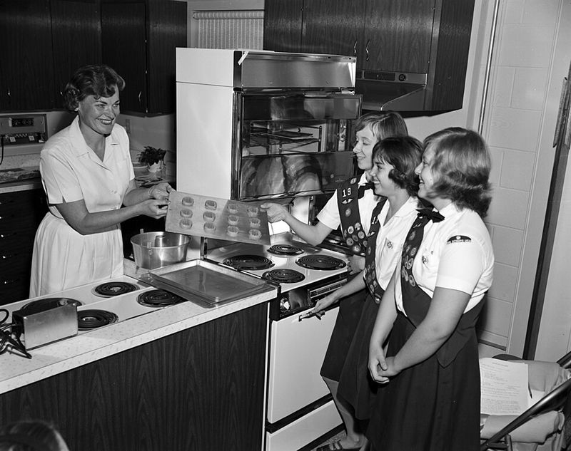 Ignoring allergen disclosure and cross contact precautions