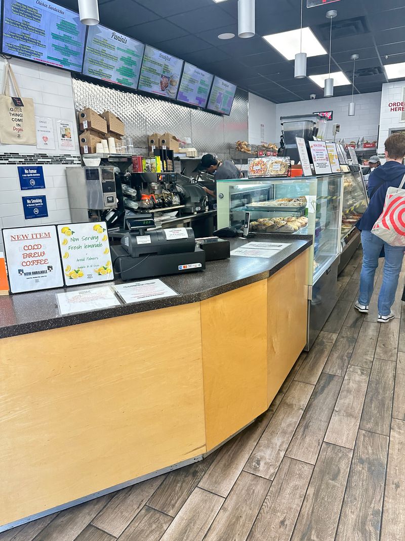 Baker’s Dozen Bagels – Ridgewood, NY