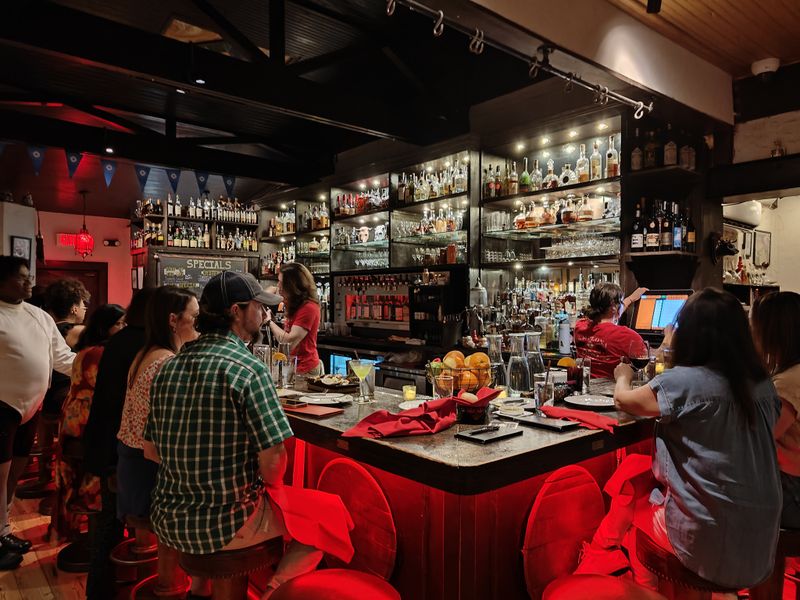 Servers Who Read the Table