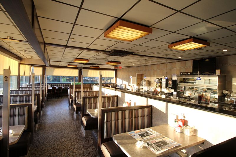 Medport Diner - Medford