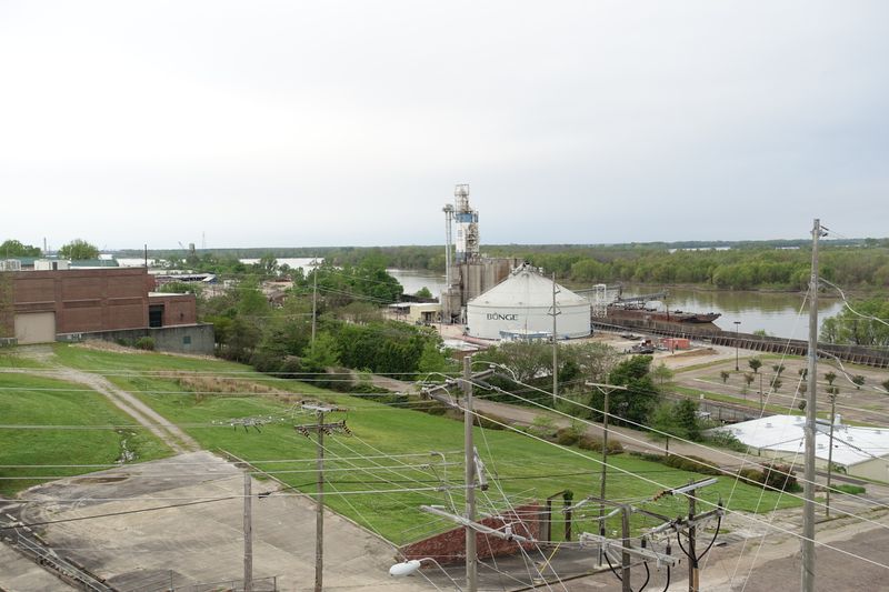 See the Old River Control Structure - the System Preventing Another Sudden Jump