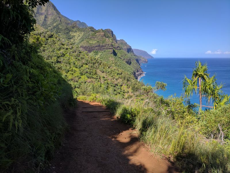 Kalalau Trail — Hawaii, USA