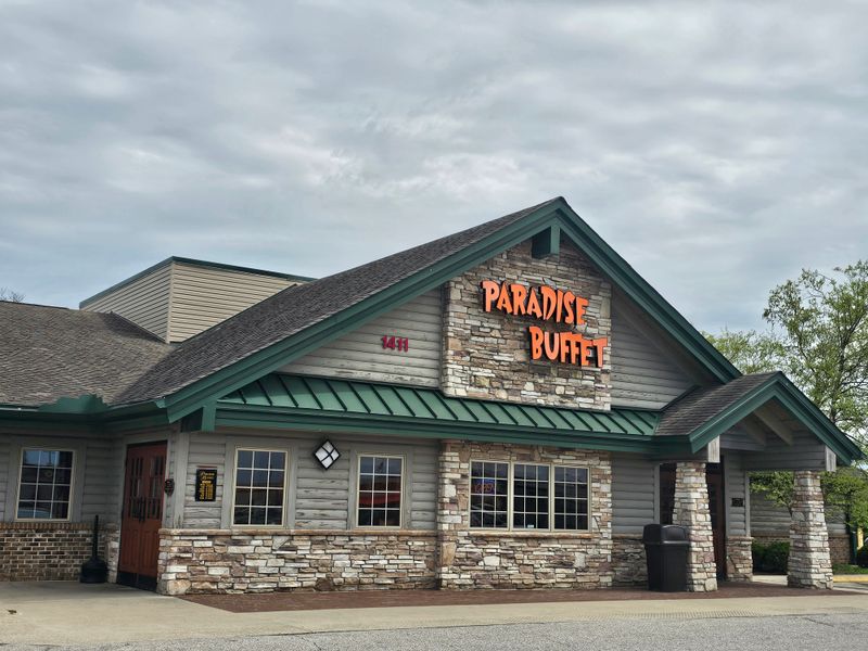 Paradise Buffet - Auburn, IN