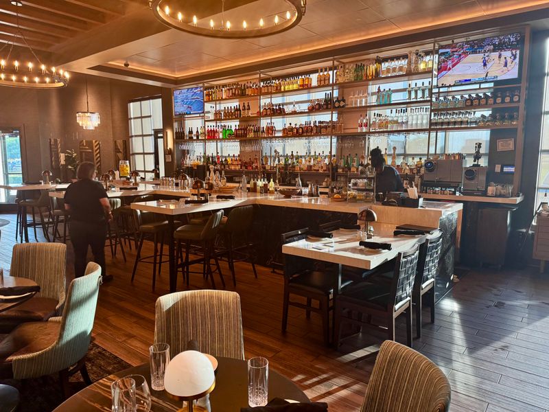 Happy Hour and Bar Vibes