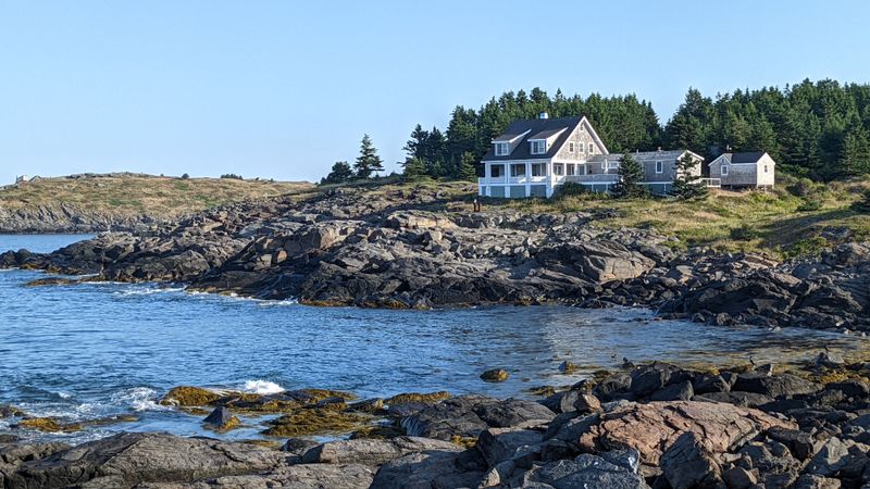 Car-Free Escape on Monhegan Island (Maine)