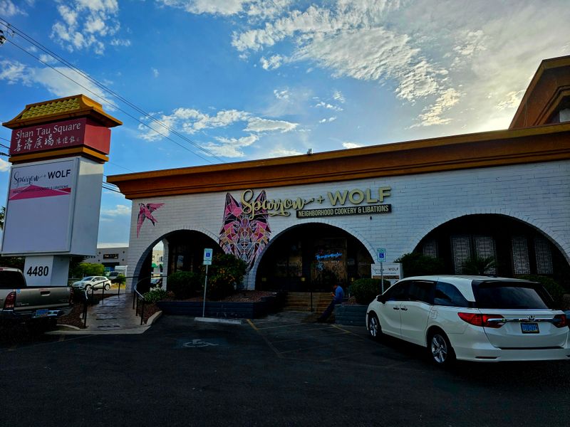 Neighborhood And Location Perks