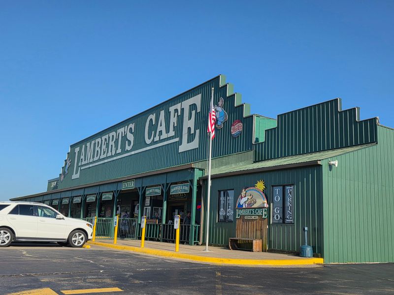 Lambert's Café – Ozark