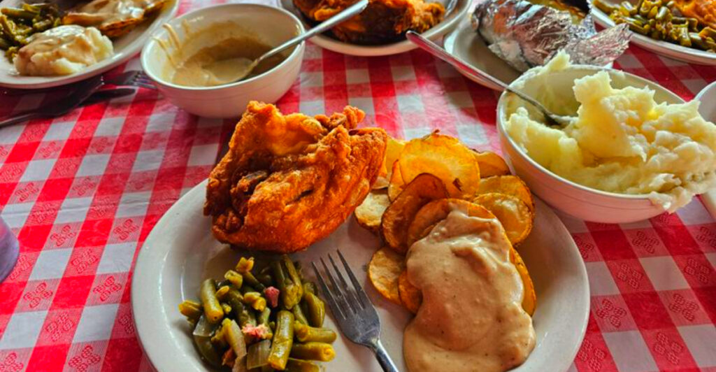 Why Missouri Locals Skip KFC For This Small Town Fried Chicken Legend