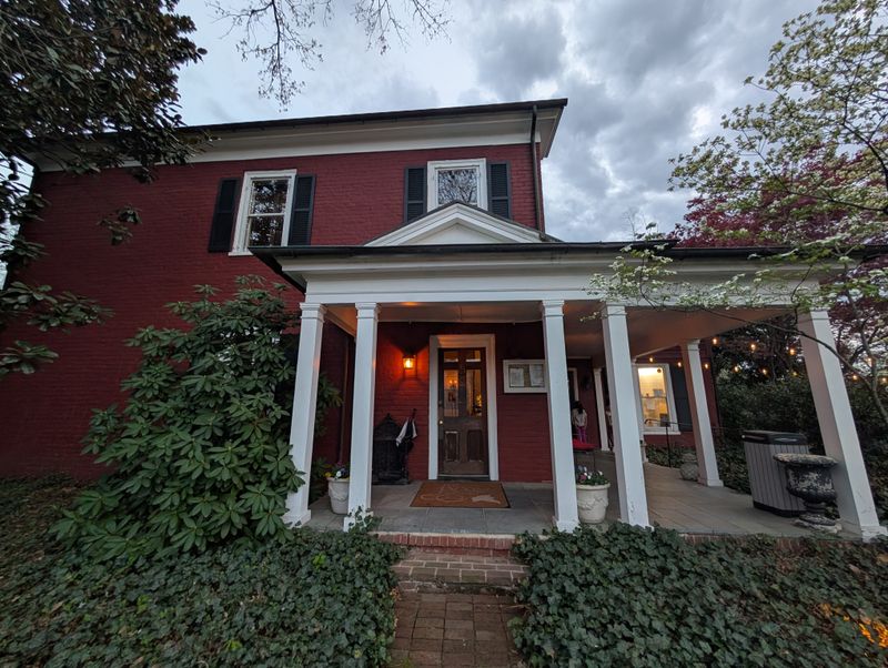 The Ivy Inn Restaurant (Charlottesville)