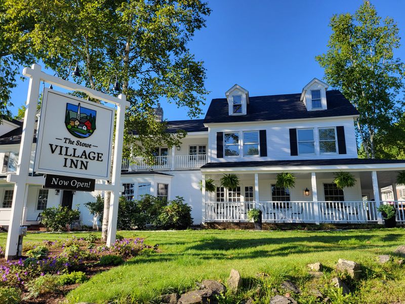 Stowe Village Inn – Stowe, VT