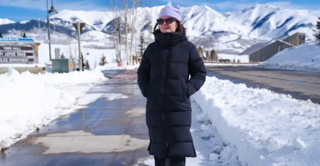 10 Best Insulated Jackets for Snowy Adventures