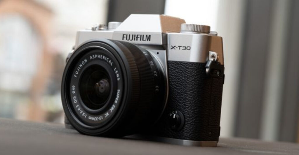 10 Best Mid-Range Cameras for Everyday Use