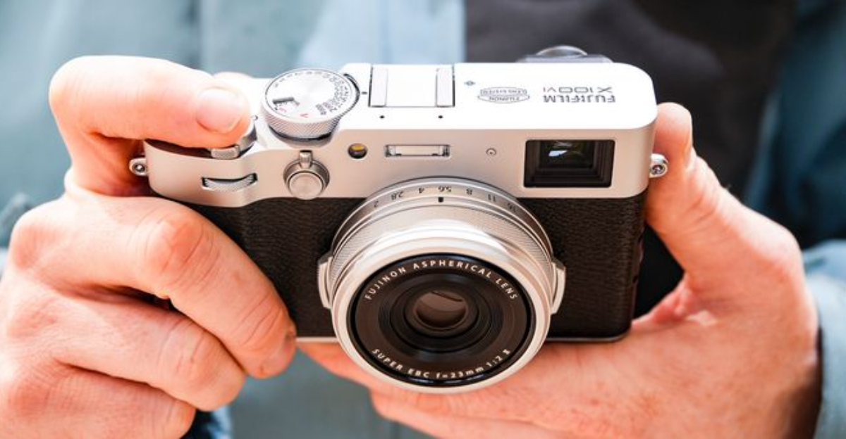 10 Best Travel Cameras for Social Media Reels in 2026