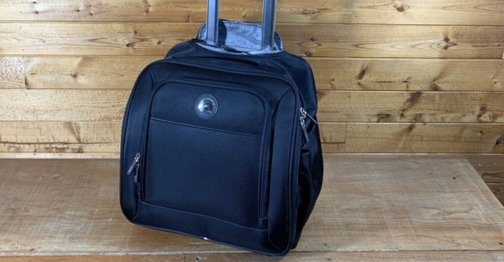 10 Underseat Suitcases That Still Feel Roomy
