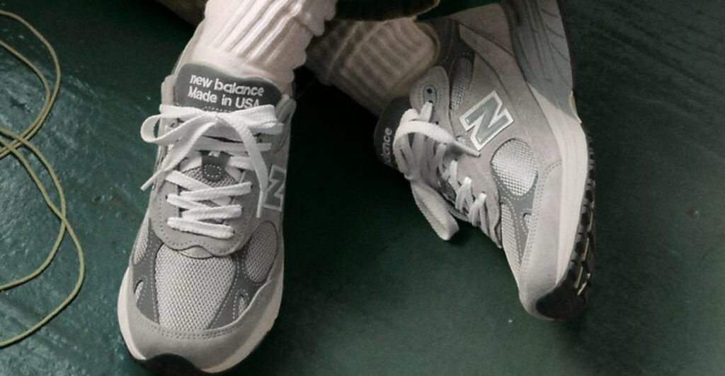 11 Men’s Walking Shoes That Stay Comfortable From Morning to Midnight