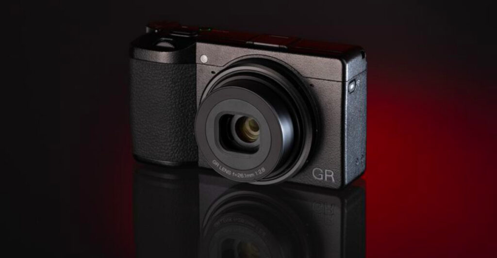 11 Travel Cameras That Make Every Trip Feel Worth Documenting