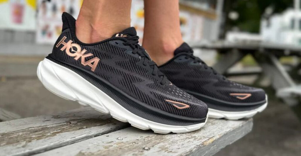 11 Walking Shoes That Don’t Rub Your Heels