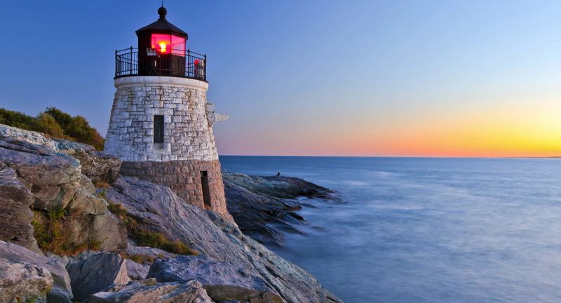10. Rhode Island - Small, Bear-Free State