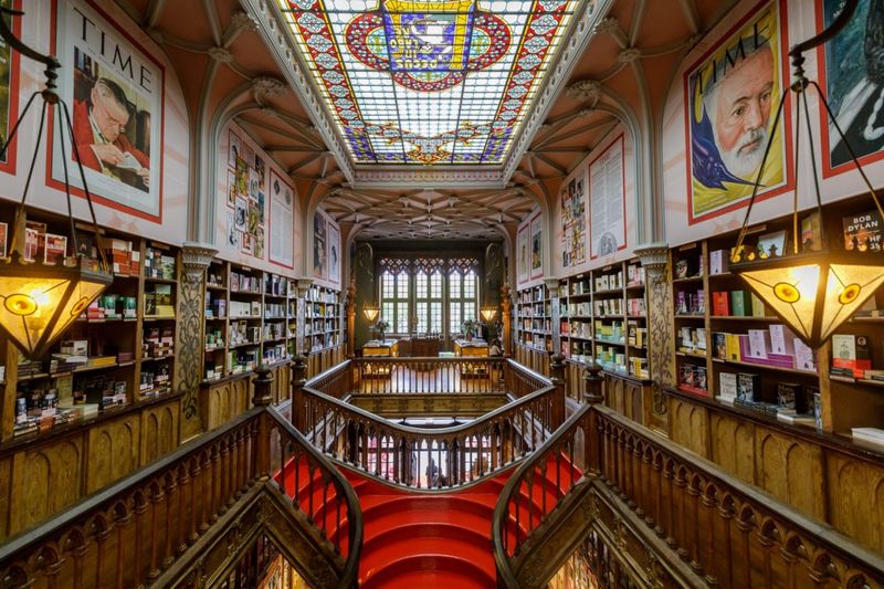 Livraria Lello — Porto, Portugal