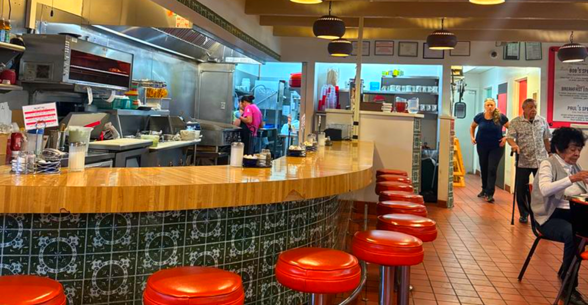 12 Must-Stop Spots on New Mexico’s Enchilada Trail (That Make the Road Trip Totally Worth It)