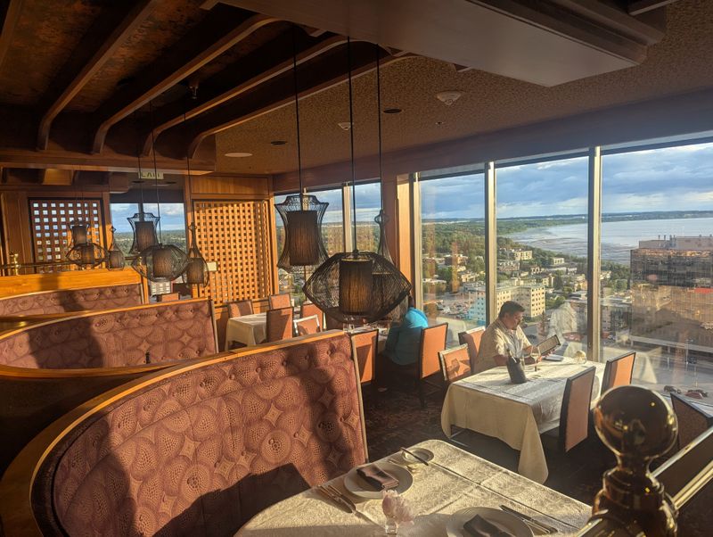 Crow's Nest (Anchorage)