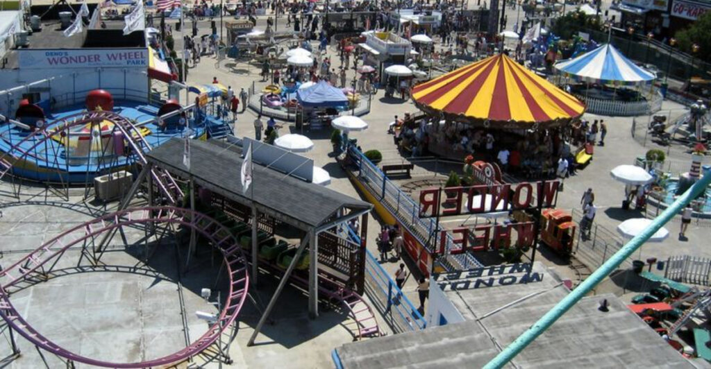 13 Boardwalks and Pier Attractions That Defined the ’70s Summer