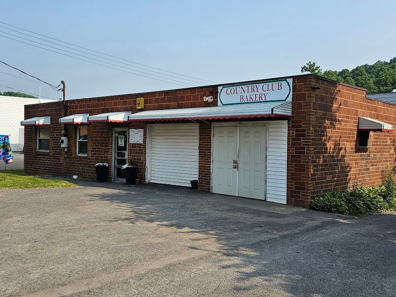 Country Club Bakery – Fairmont