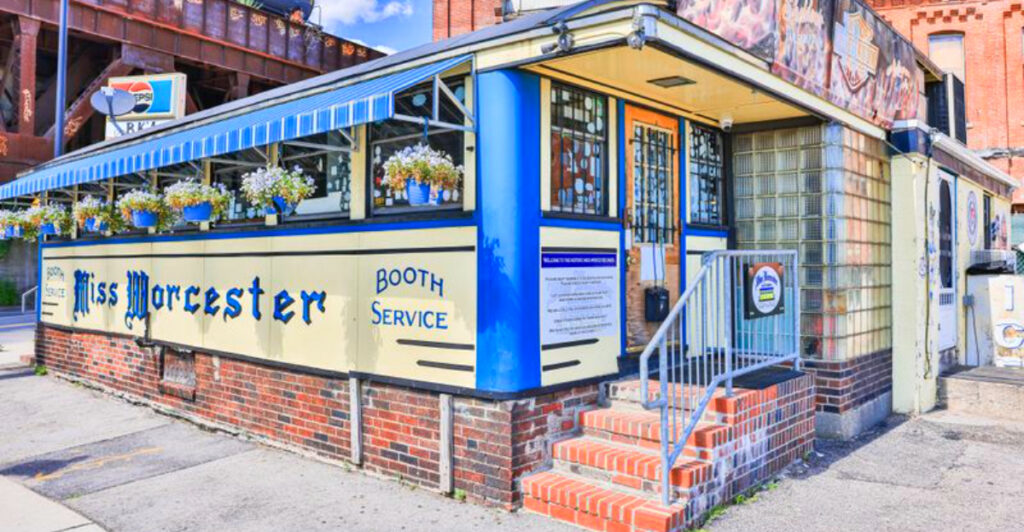 14 Massachusetts Diners Serving the Best Fried Fish Friday Traditions