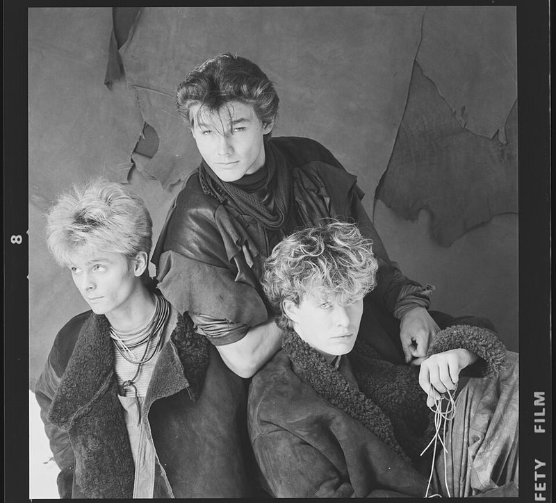 “Take On Me” – a-ha (1984)