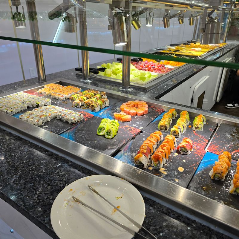 Umi Sushi & Seafood Buffet — Dover, DE