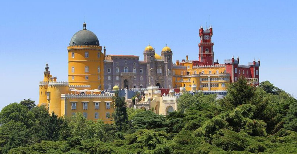 15 European Towns That Look Like a Postcard From Every Angle